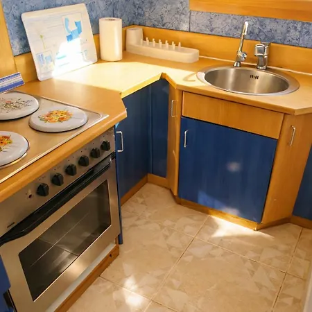Natasa Private House *