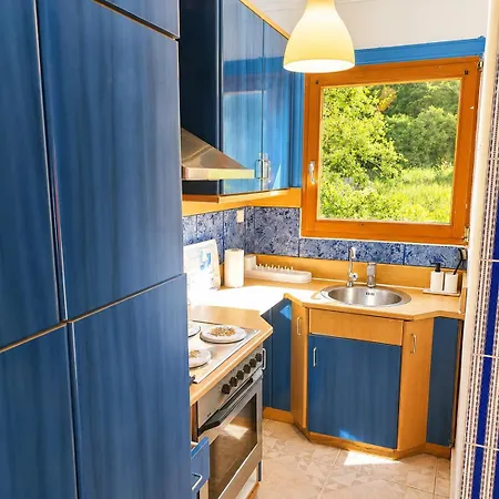 Natasa Private House *