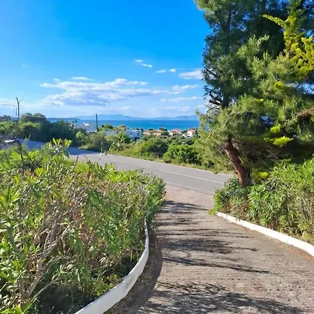 Holiday home Natasa Private House Polychrono